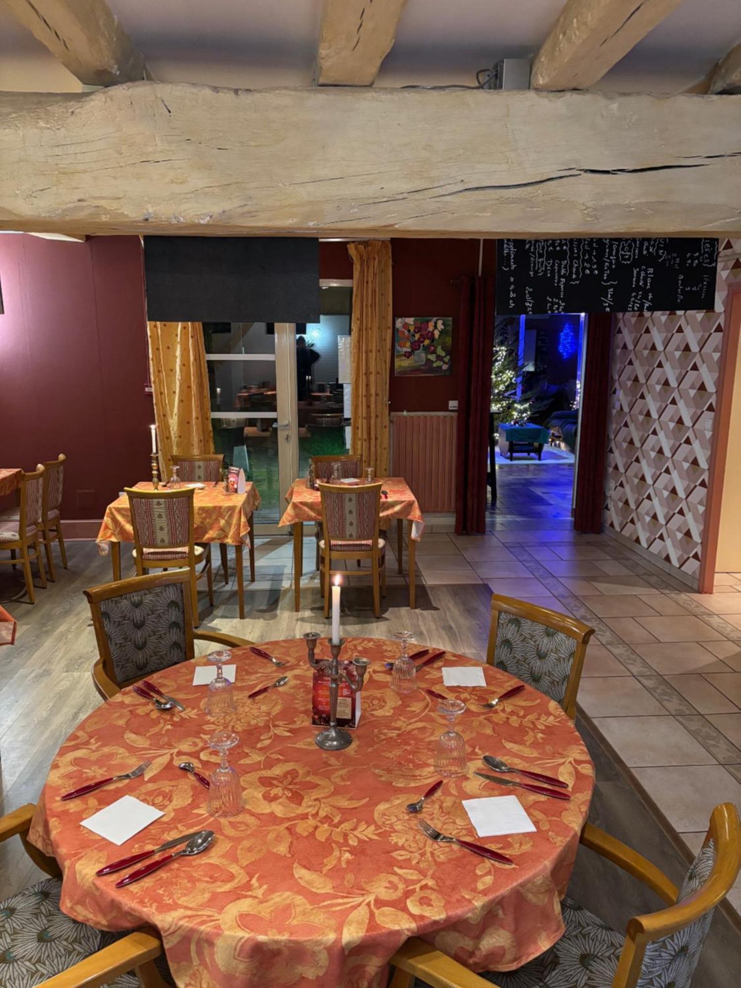 Hotel Le Bon Laboureur La Charité-sur-Loire Dış mekan fotoğraf